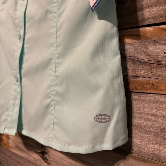 Reel Legend- womens small-performance outfitter- Mariner - Picture 4 of 6